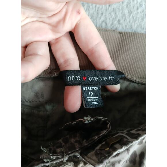 Intro Love The Fit Pants Womens 12 Stretch Brown Capri Leopard Cuffed Drawstring - Picture 2 of 9